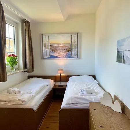 BUE Appartementhaus Seewind Büsum Buitenkant foto