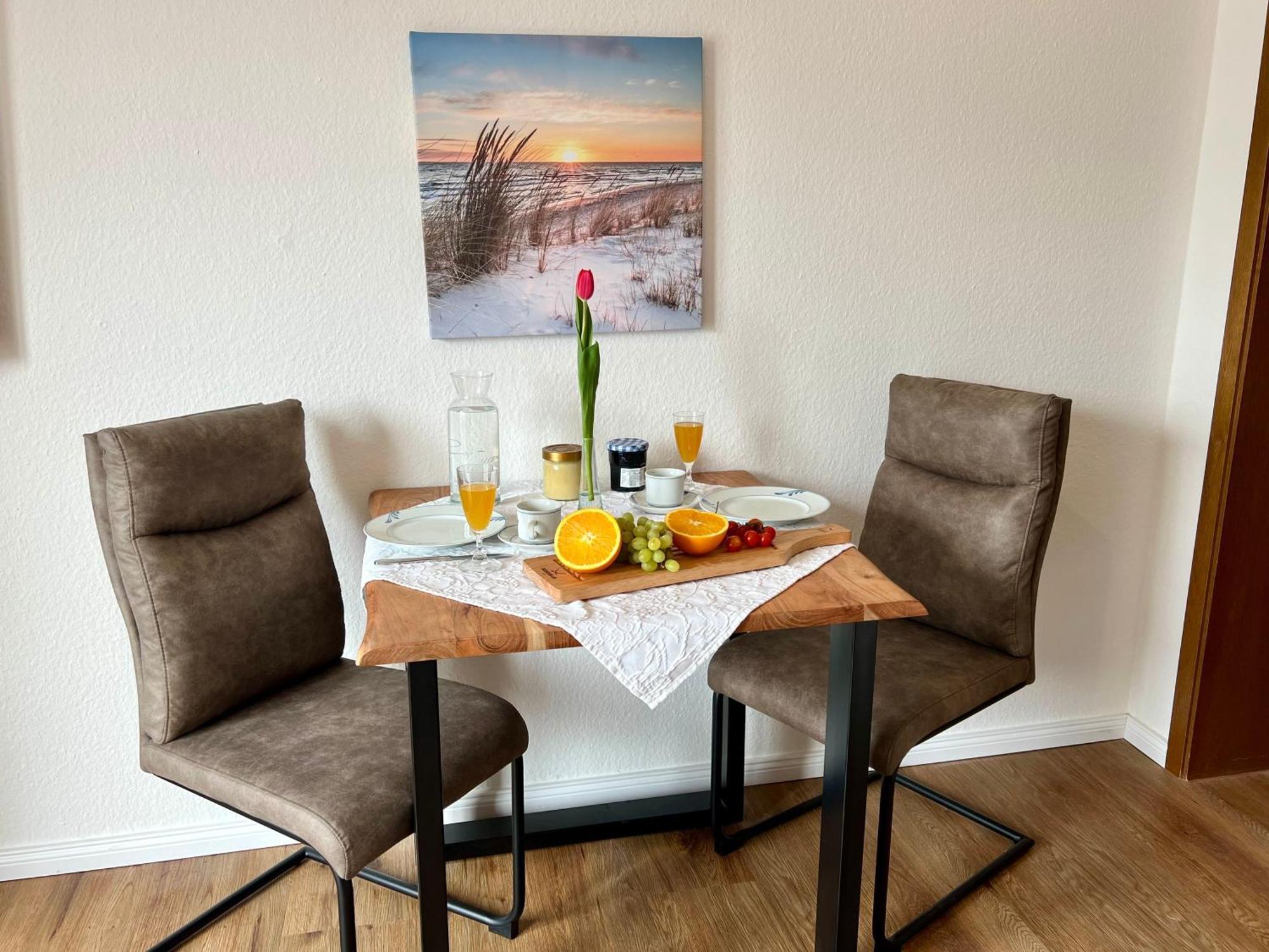 Appartementhaus Seewind Апартаменты Бюзум